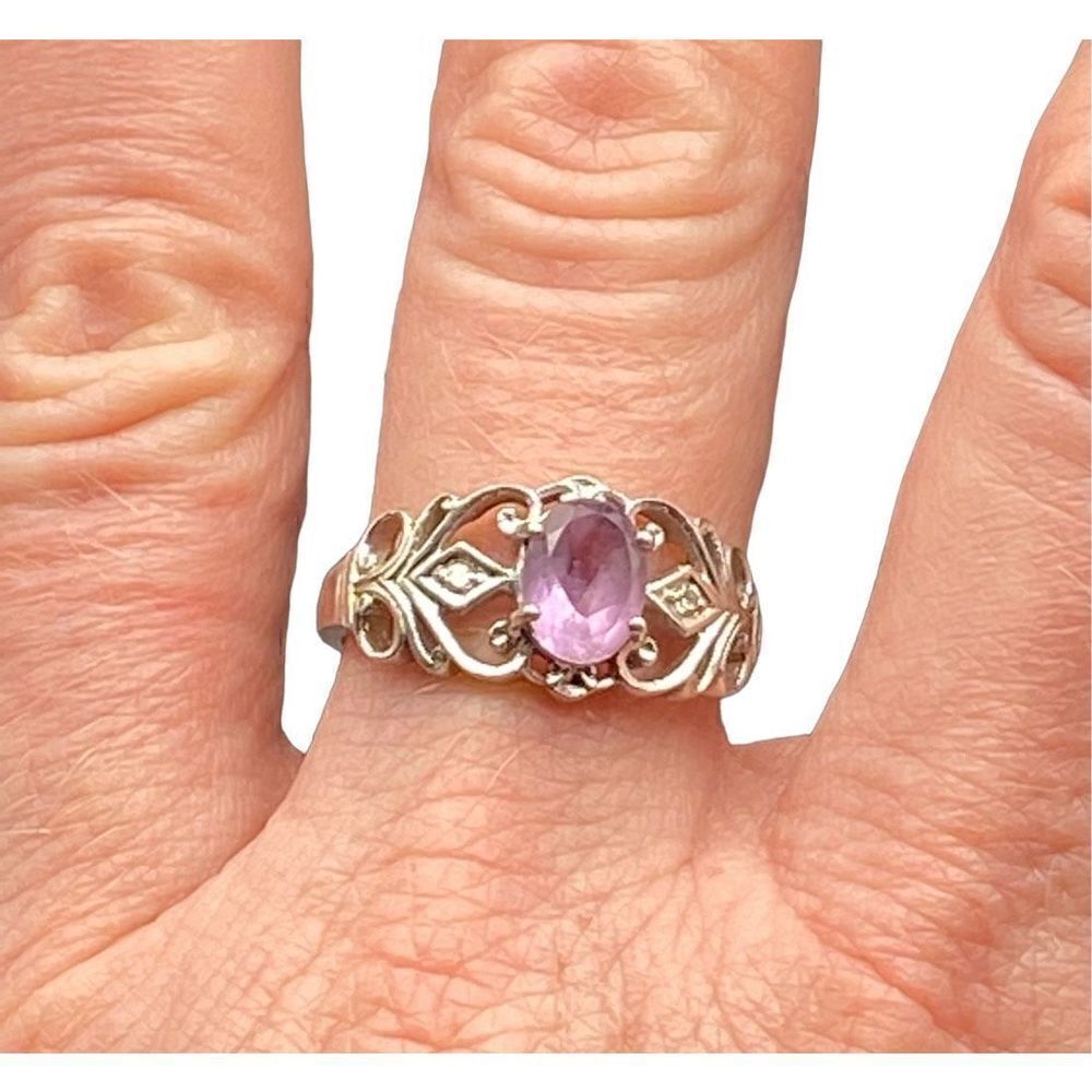 Sterling silver 925 oval amethyst two small side czs scroll band size 7.75